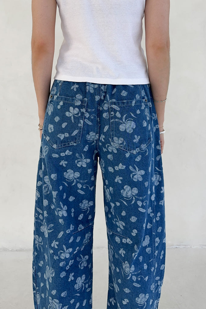 Nora Floral Print Denim Barrel Jeans - Neutral Ground