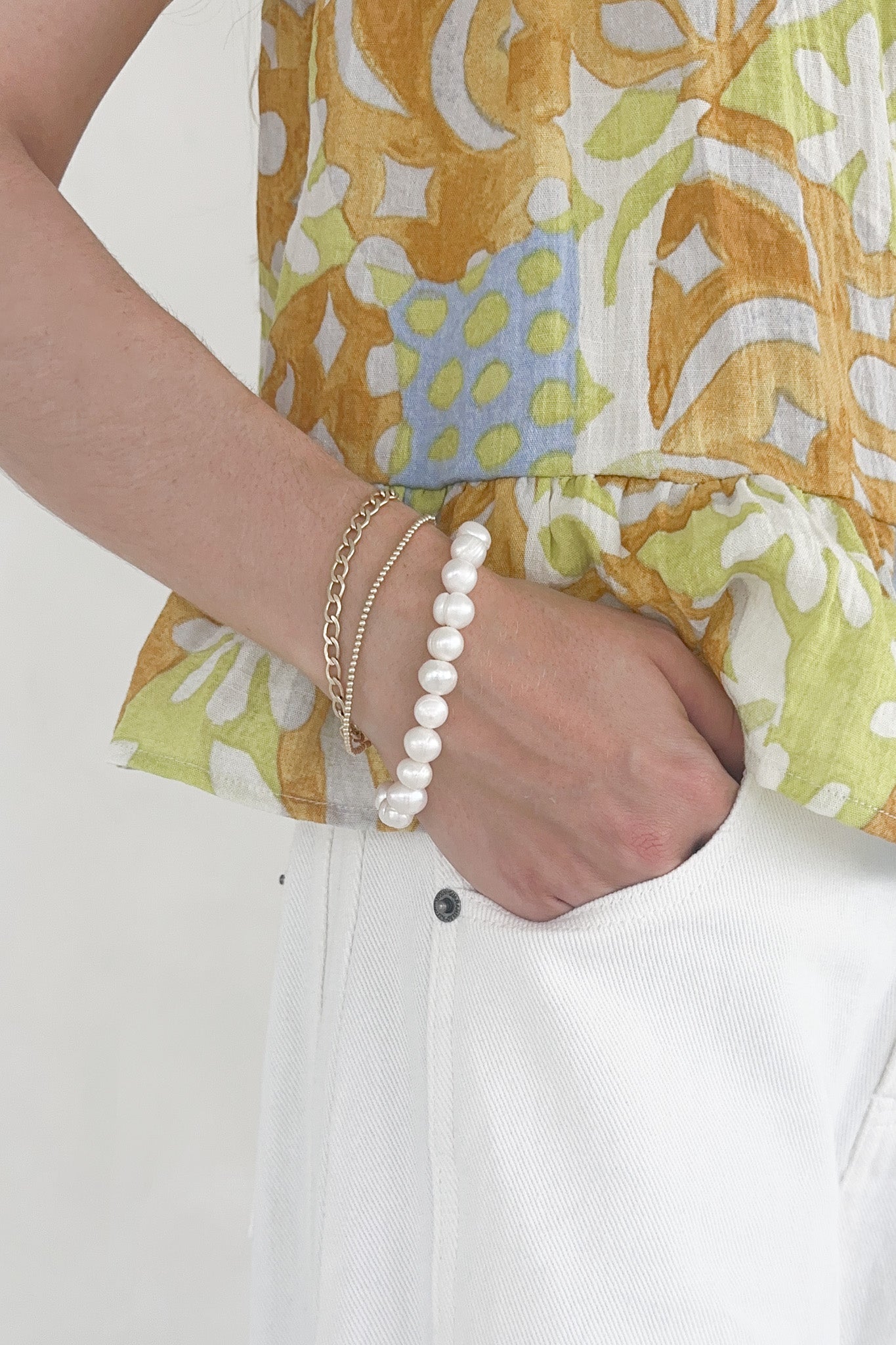 Ohana Fresh Water Pearl Bracelet - Neutral Ground