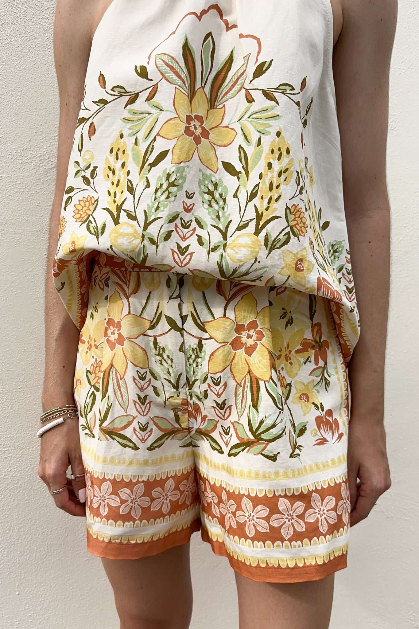 Over the Border Tropical Print Shorts - Neutral Ground