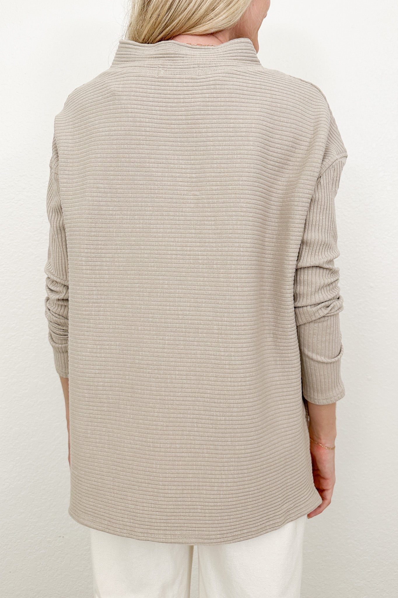 Remi Ribbed High Low Top - Neutral Ground