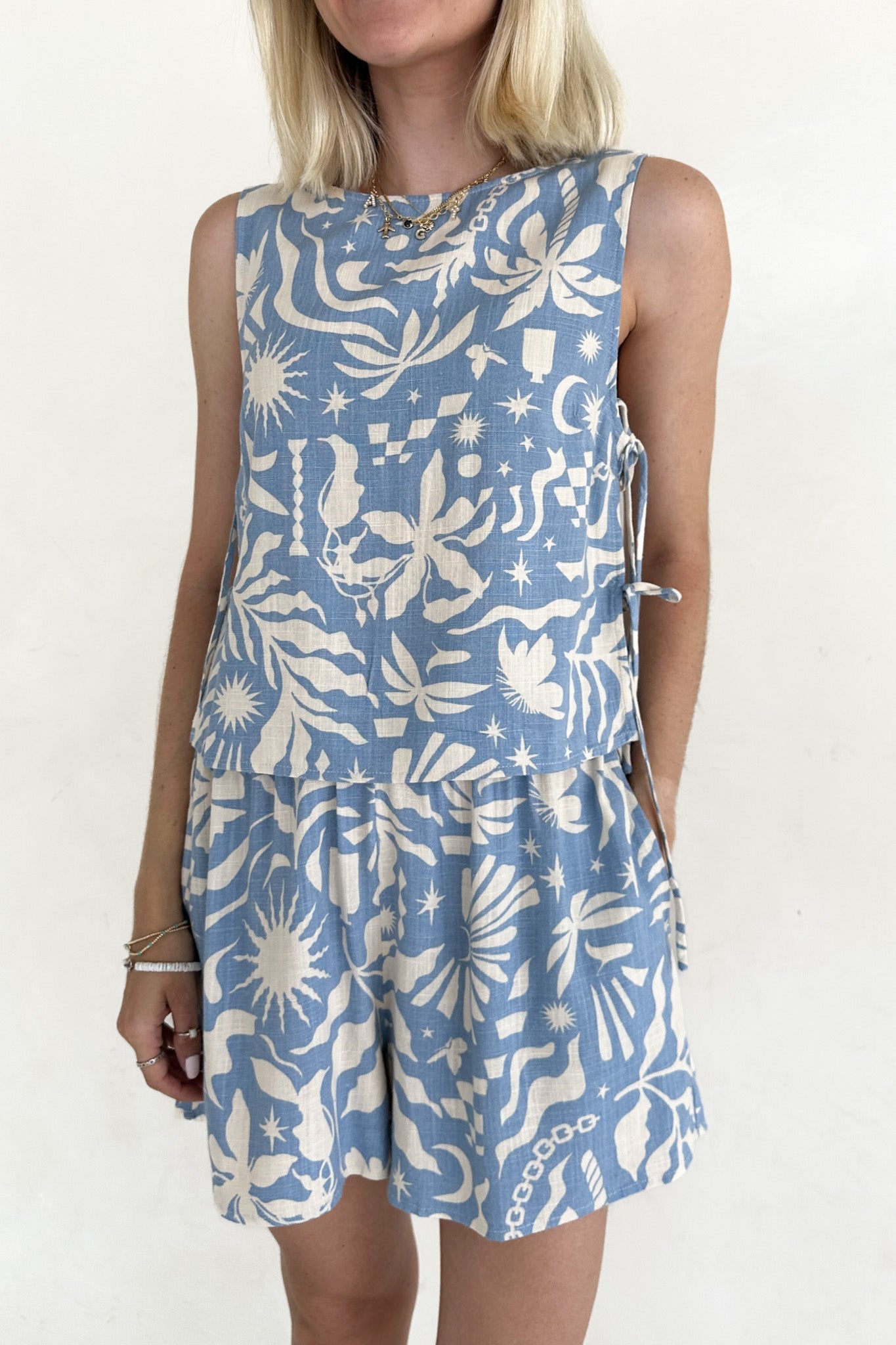 Renn Blue Wide Leg Tropical Print Woven Shorts - Neutral Ground