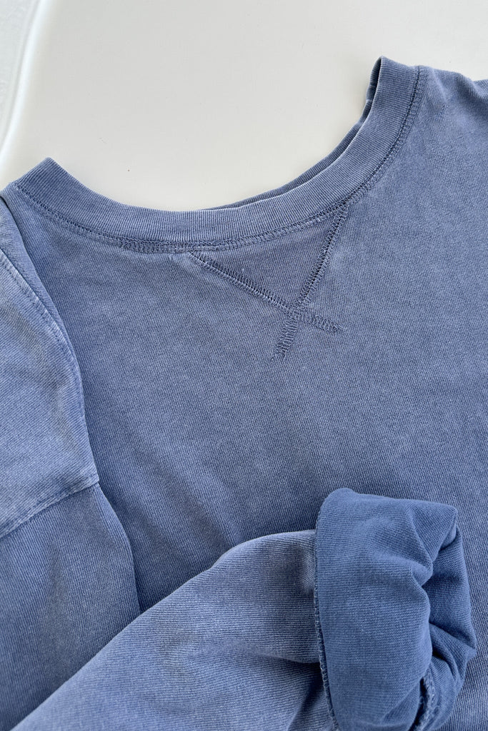 Riley Cotton Mineral Wash Long Sleeve Tee in Navy - Neutral Ground