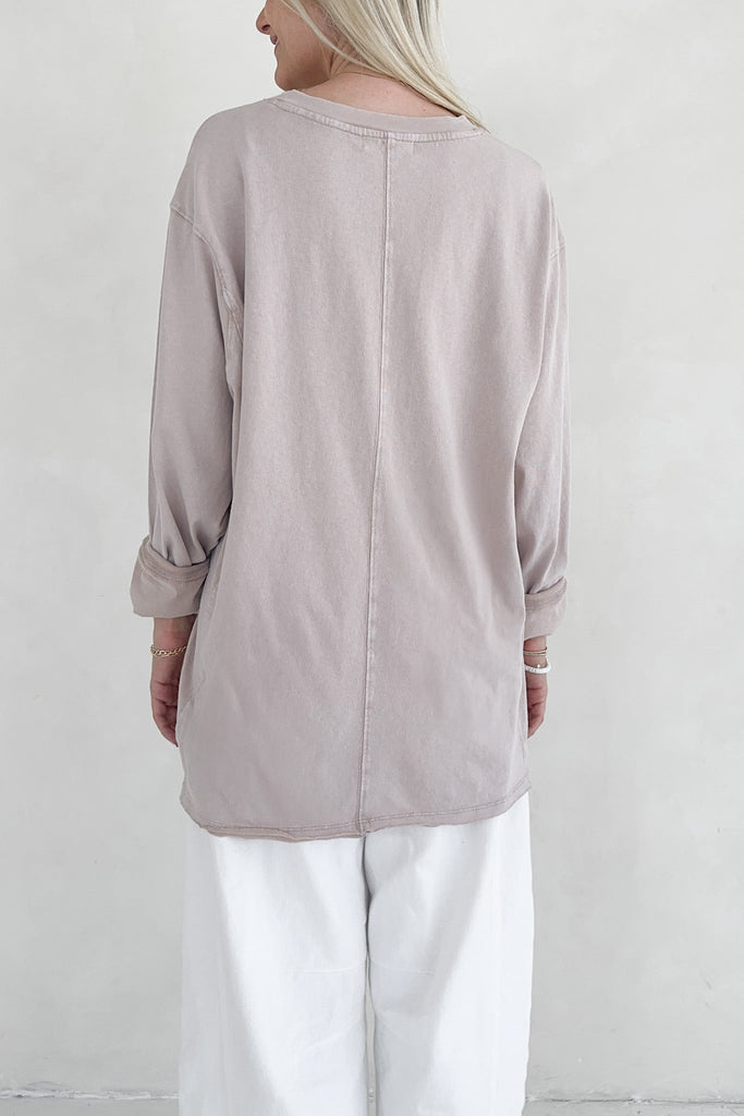 Riley Cotton Mineral Wash Long Sleeve Tee in Taupe - Neutral Ground