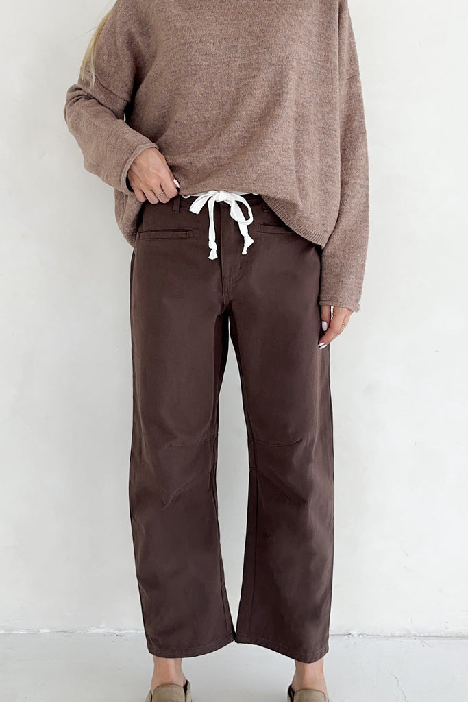 Samantha Eyelet Detail Cotton Barrel Jeans - Neutral Ground