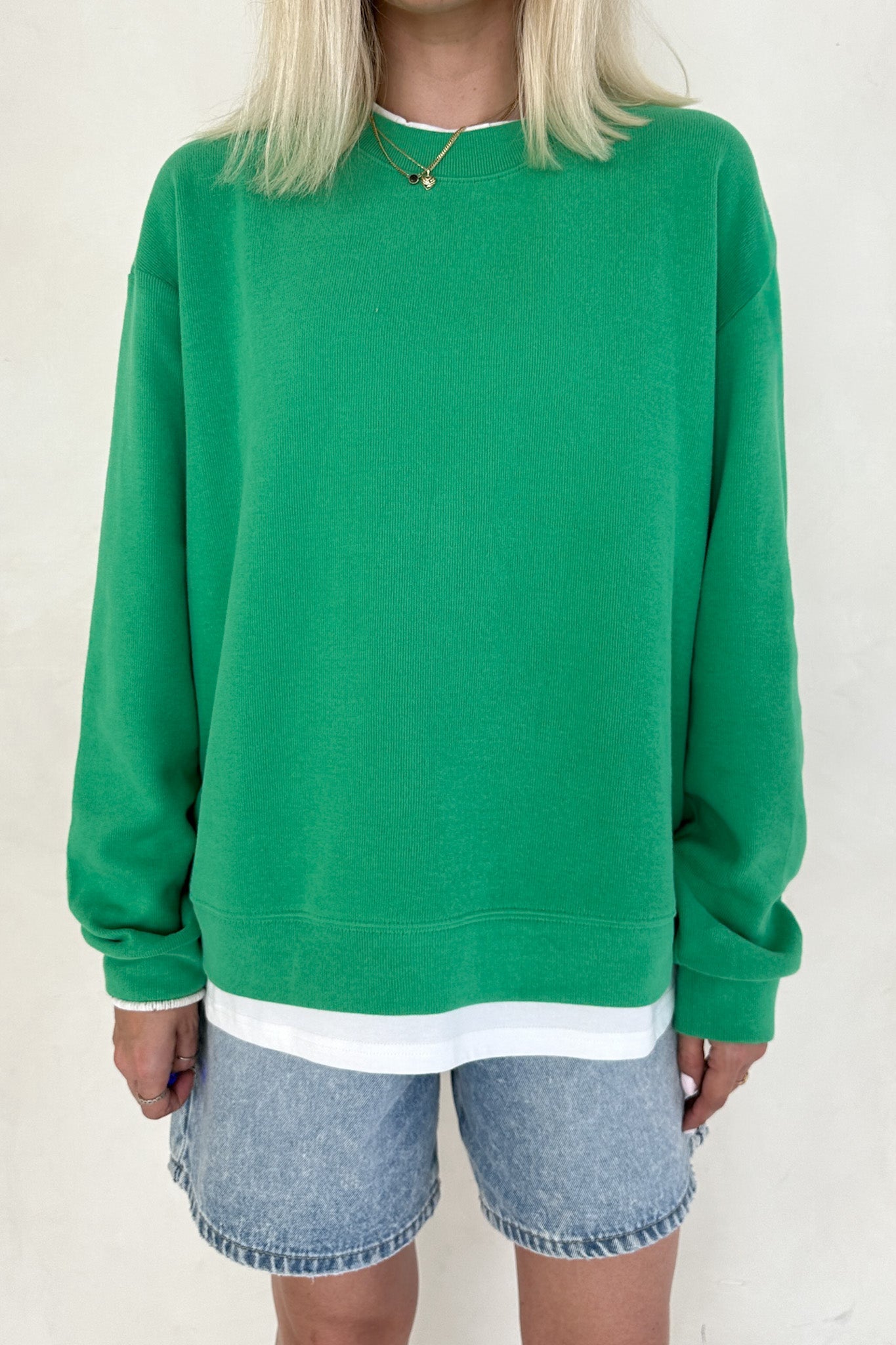 Sophie Crew Twofer Pullover in Kelly Green - Neutral Ground
