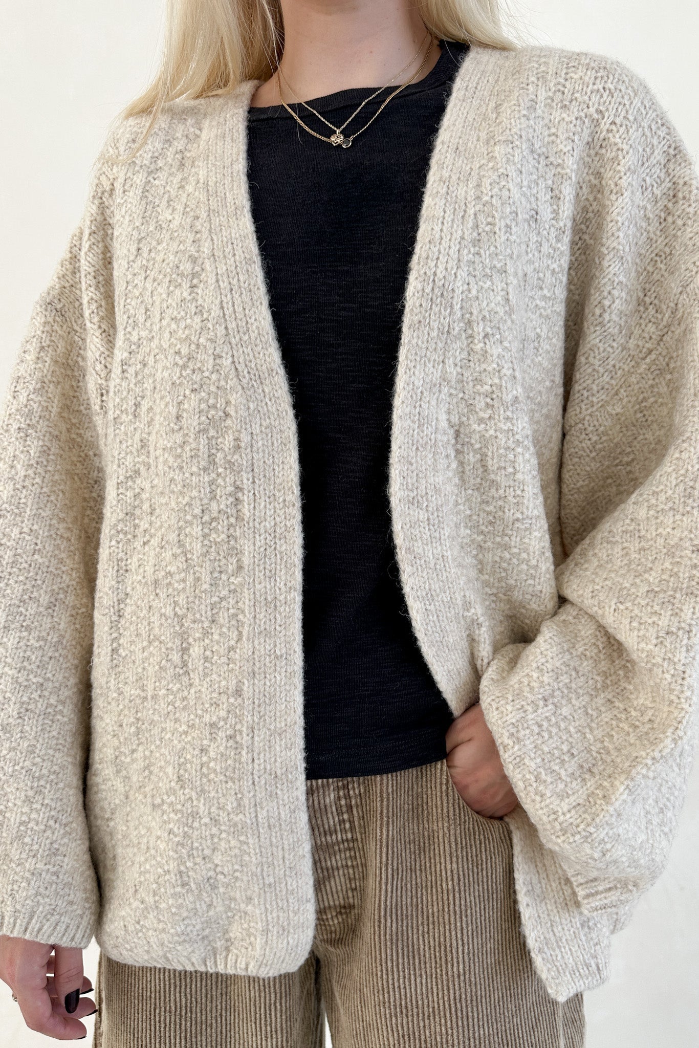 Stowe Open Front Knit Cardigan in Oatmeal - Neutral Ground