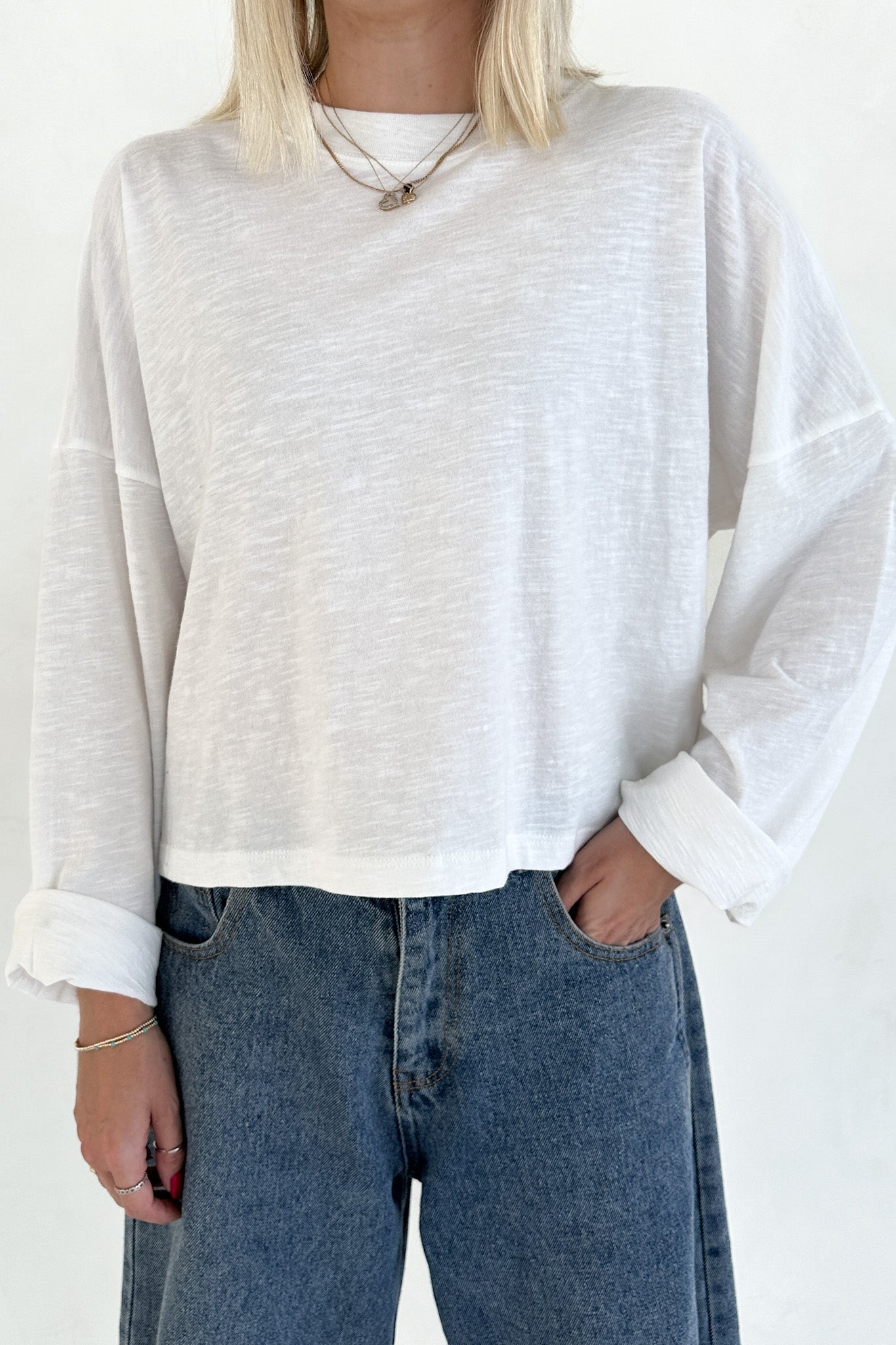 Studio Cropped Lightweight Long Sleeve Top in White - Neutral Ground