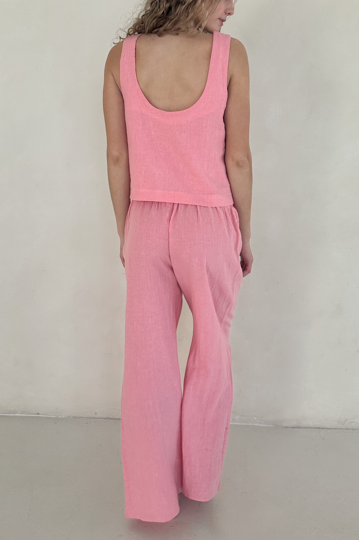 Sunkissed Linen Pants in Bubble Gum - Neutral Ground