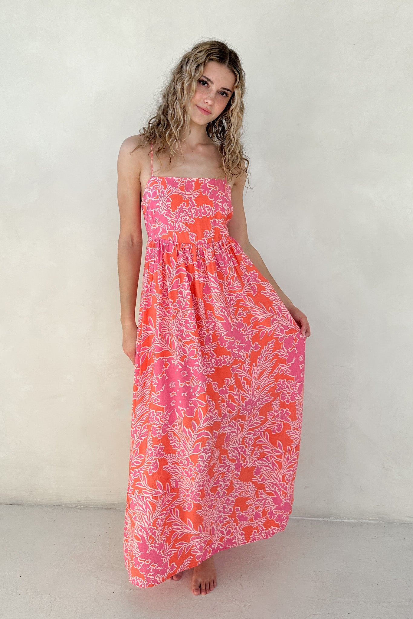 Sunset Floral Sleeveless Maxi Dress - Neutral Ground
