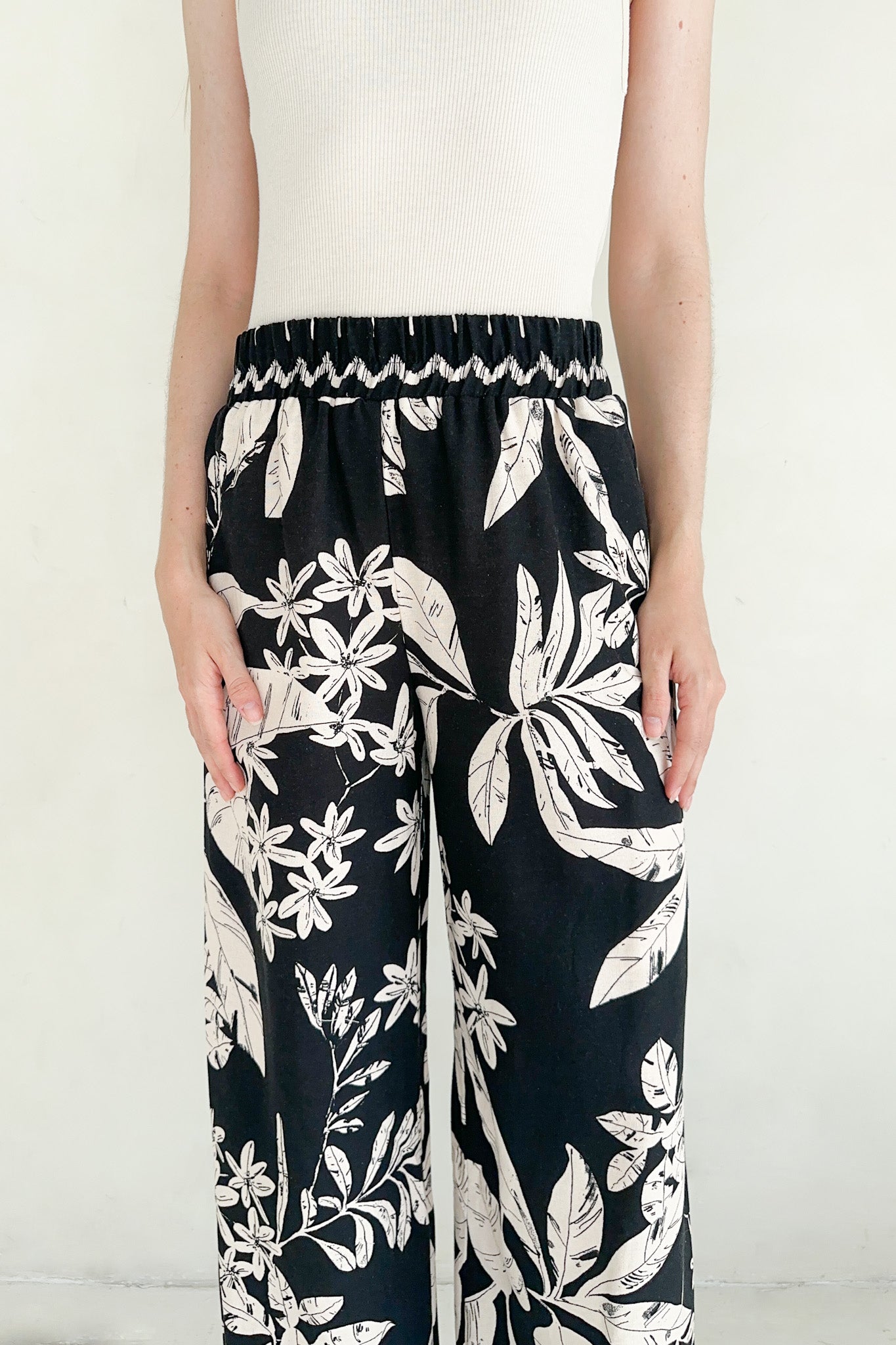 Tulum Printed Wide Leg Pants - Neutral Ground