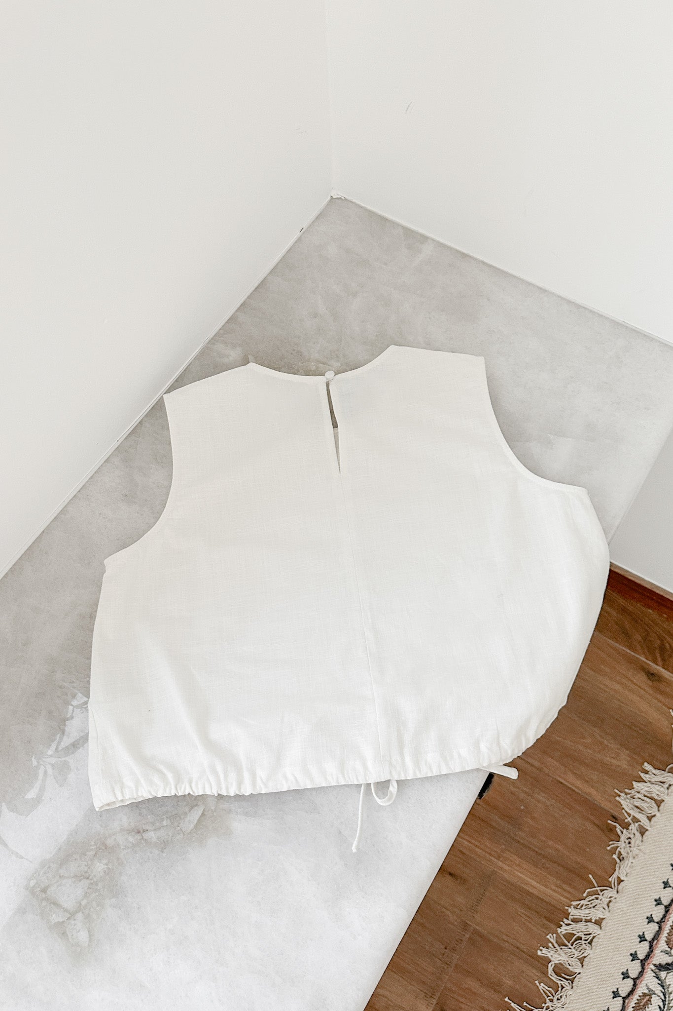 Vera Linen Bubble Hem Tank Top - Neutral Ground