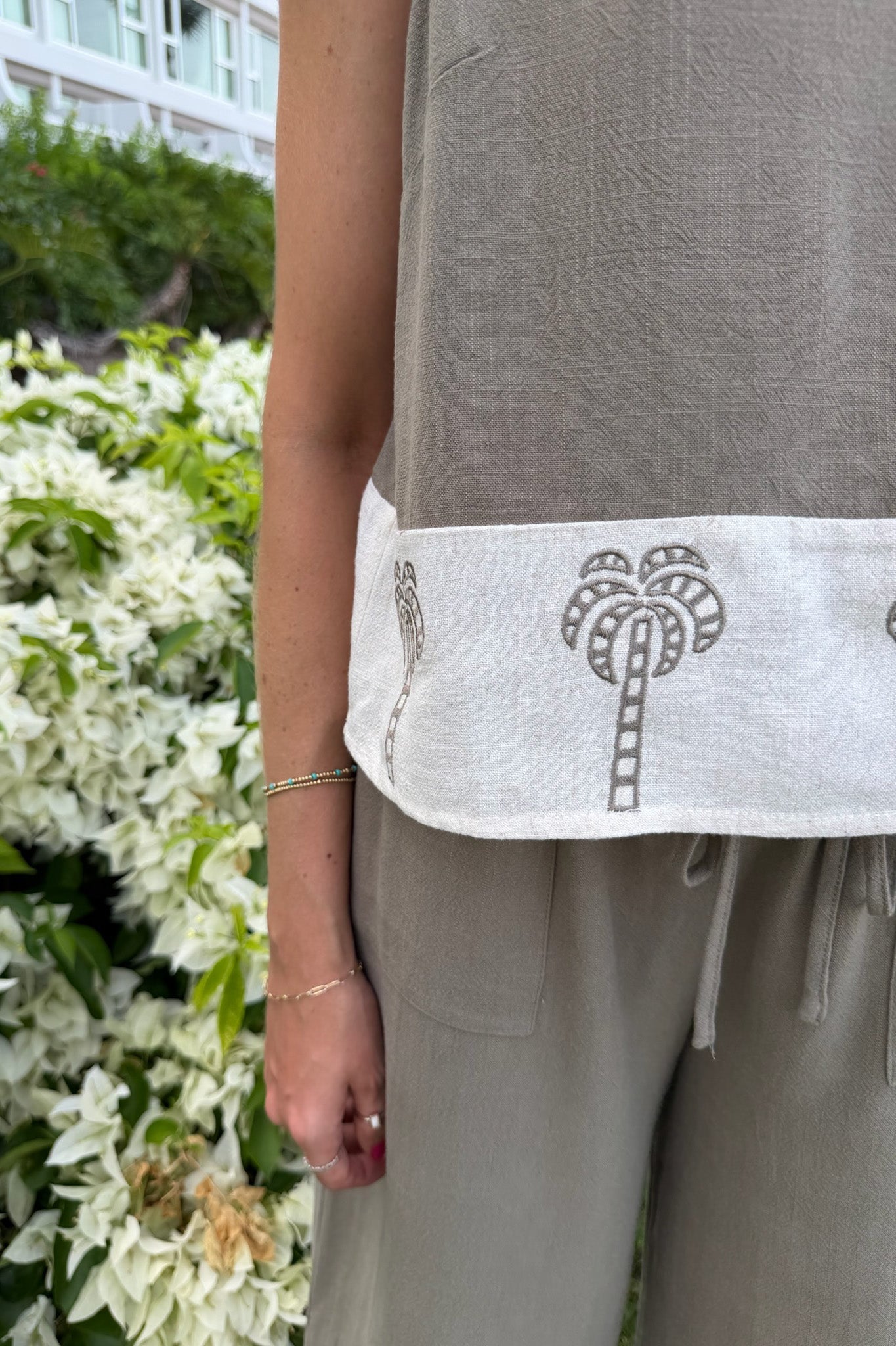 Villa Linen Blend Embroidered Sleeveless Top - Neutral Ground