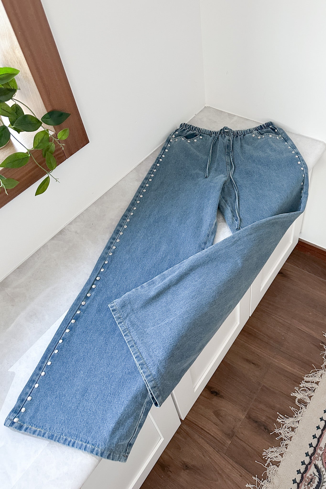 Whitney Studded Straight Leg Jeans - Neutral Ground