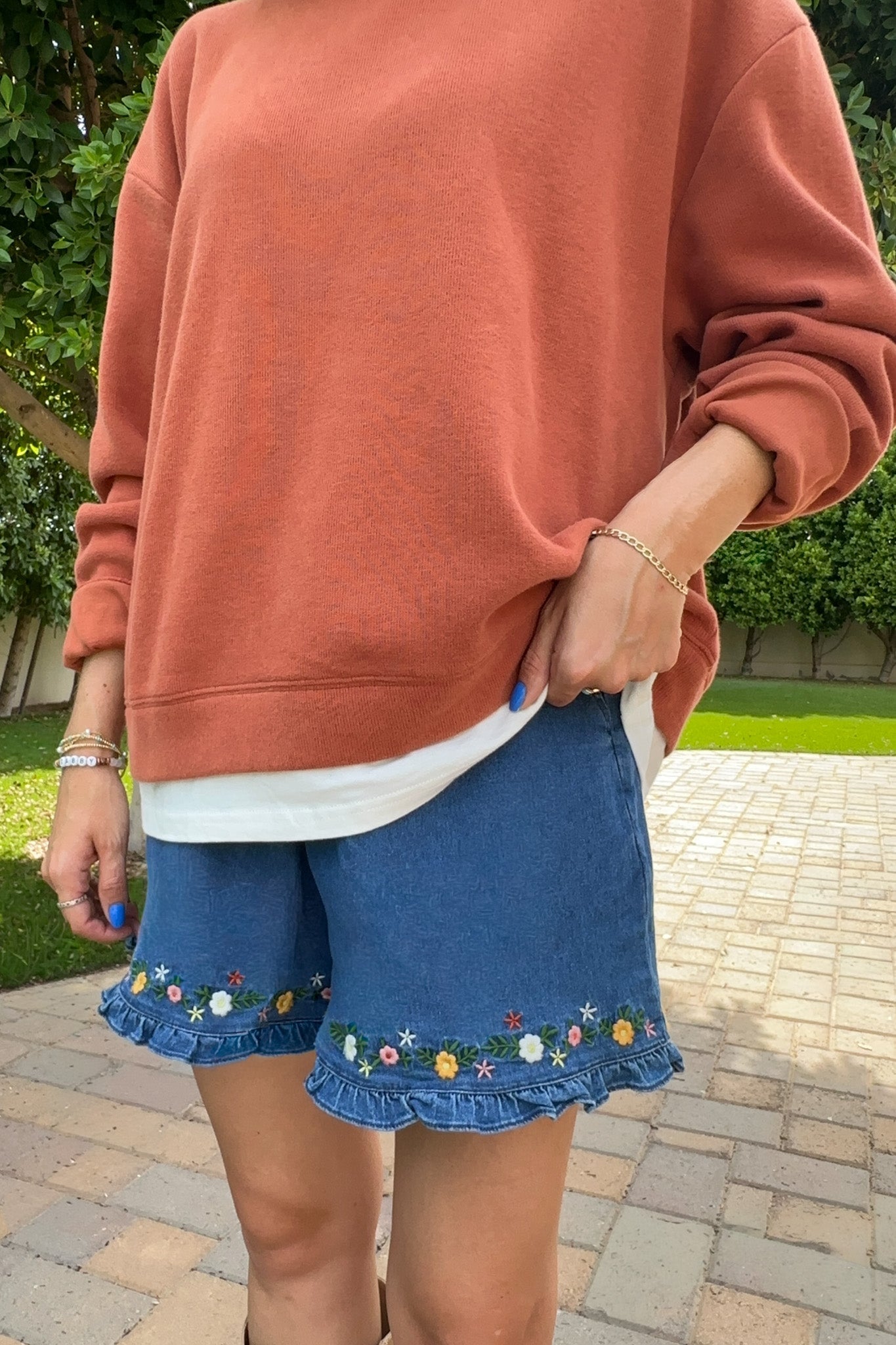 Wild flower Floral Embroidered Ruffle Denim Shorts - Neutral Ground