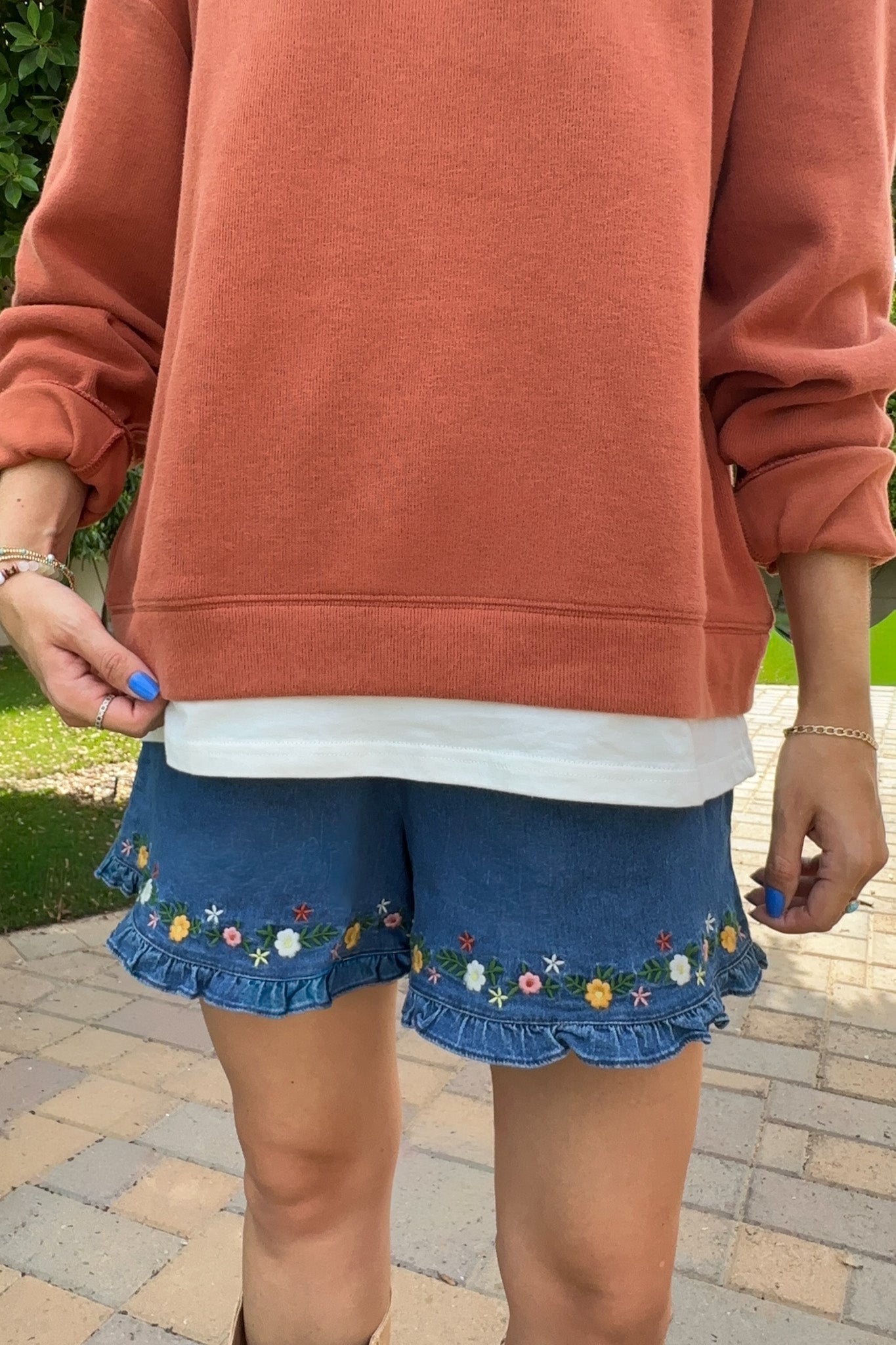Wild flower Floral Embroidered Ruffle Denim Shorts - Neutral Ground