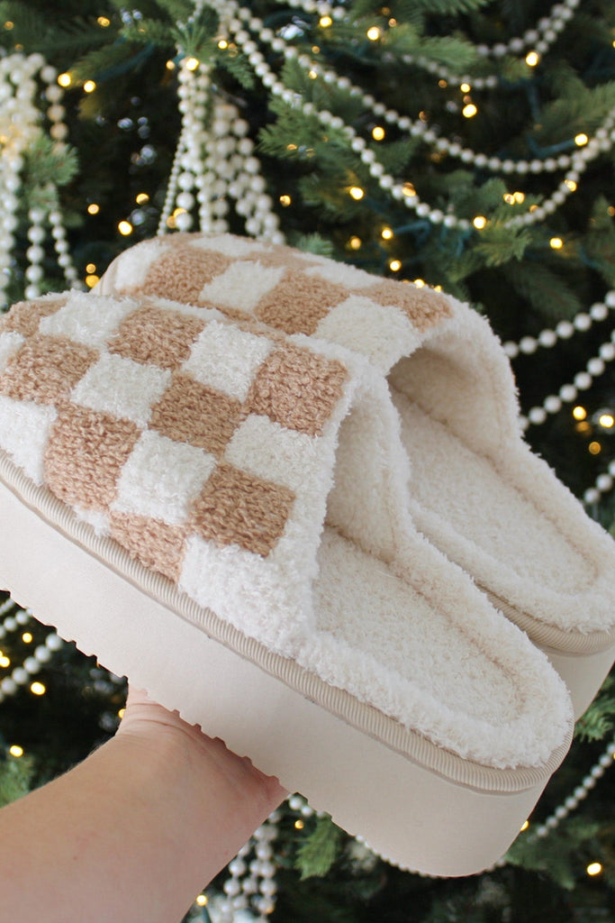 Willow Checkered Mule Slipper in Camel - Neutral Ground
