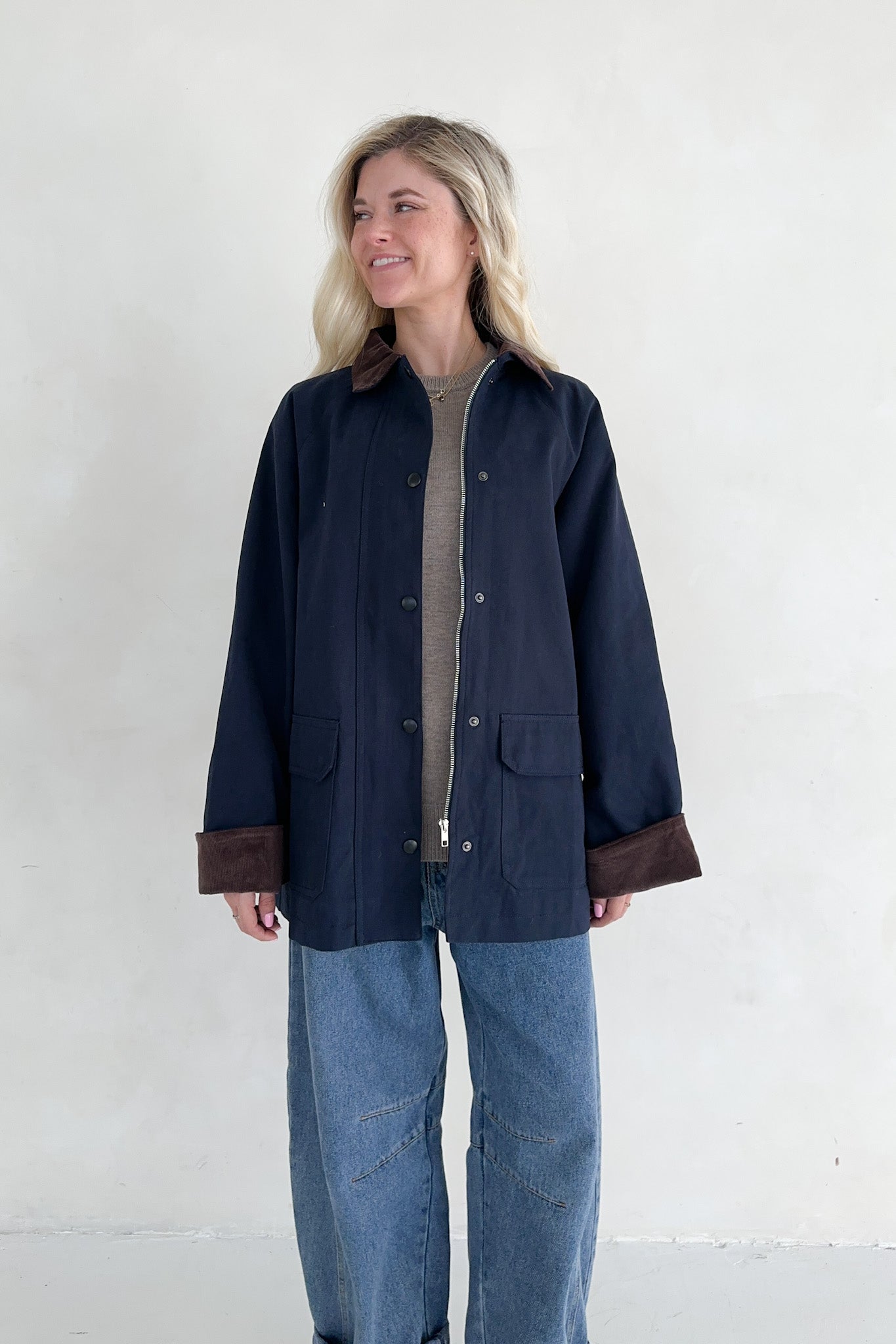 Windsor Corduroy Detail Barn Jacket in Navy - Neutral Ground