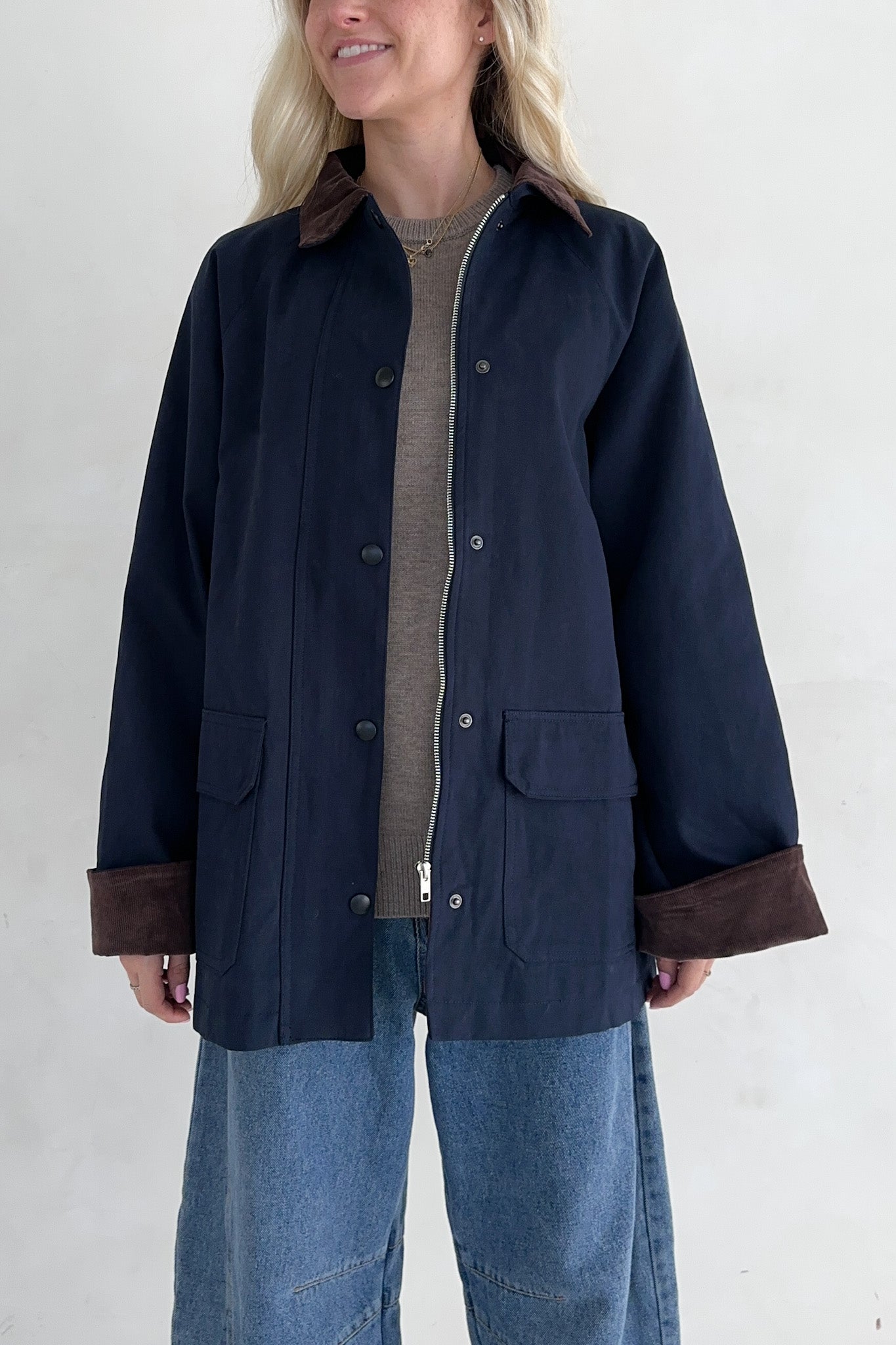Windsor Corduroy Detail Barn Jacket in Navy - Neutral Ground