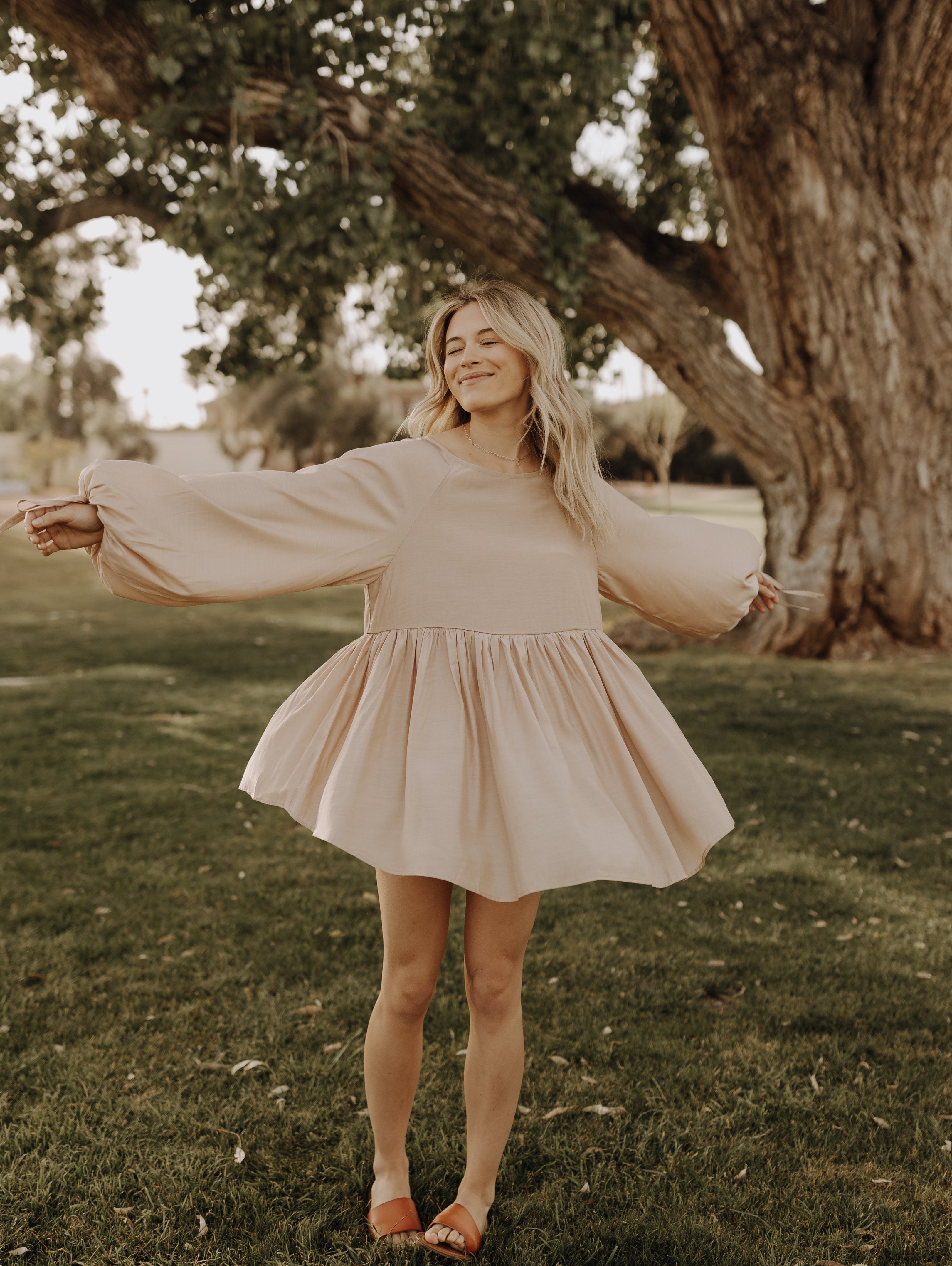 Charlotte Tunic - Neutral Ground