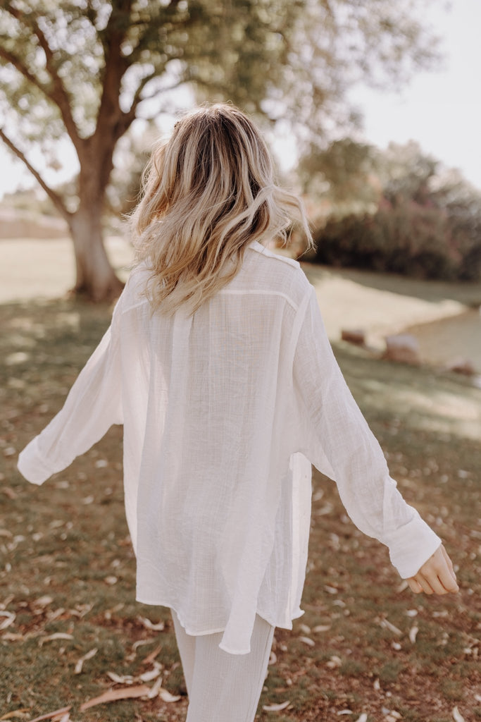 Blakely Button Down in White - Neutral Ground