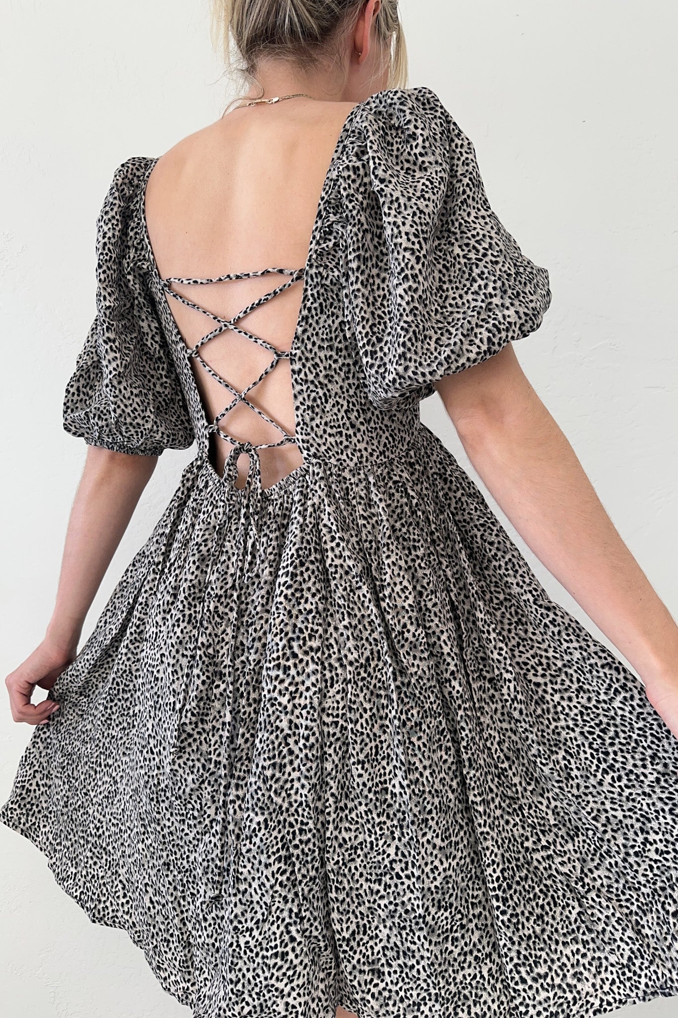 Bonnie Puffed Sleeve Babydoll Dress - Neutral Ground