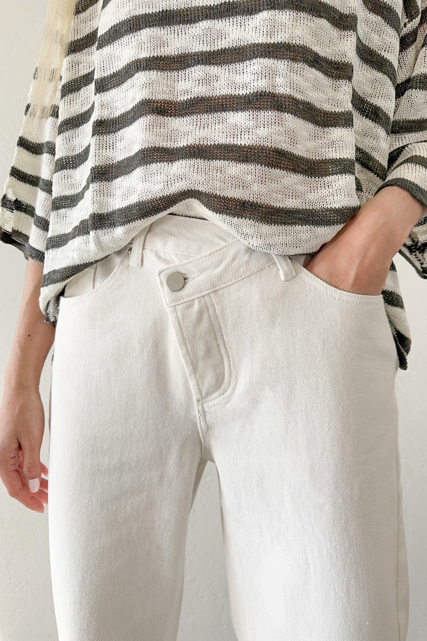 Rue Crisscross Jeans - Neutral Ground